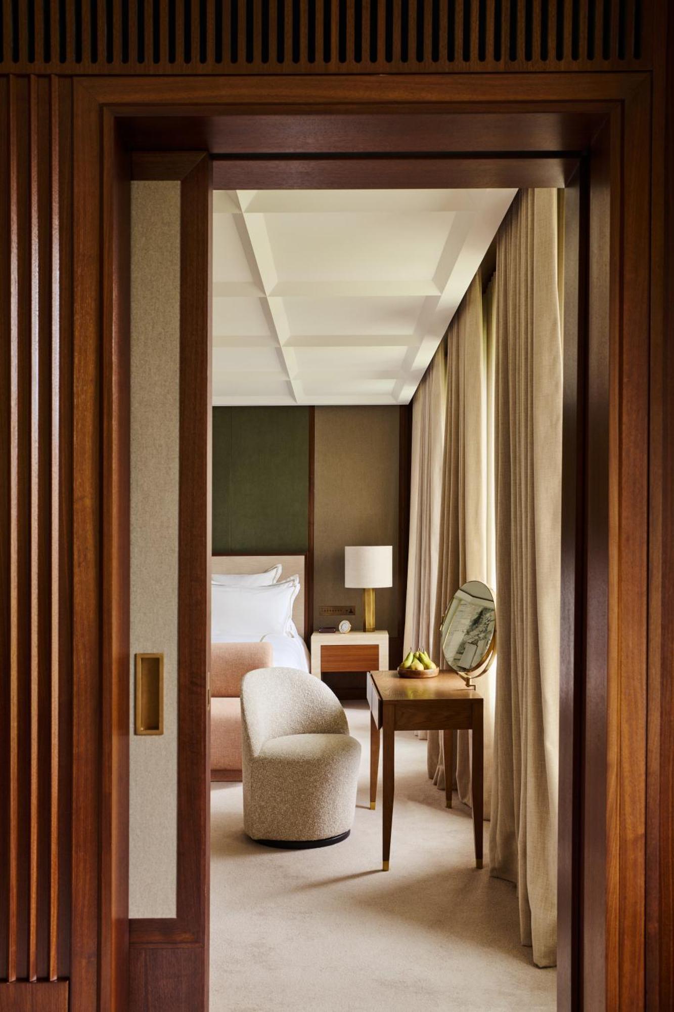 The Chancery Rosewood 5*